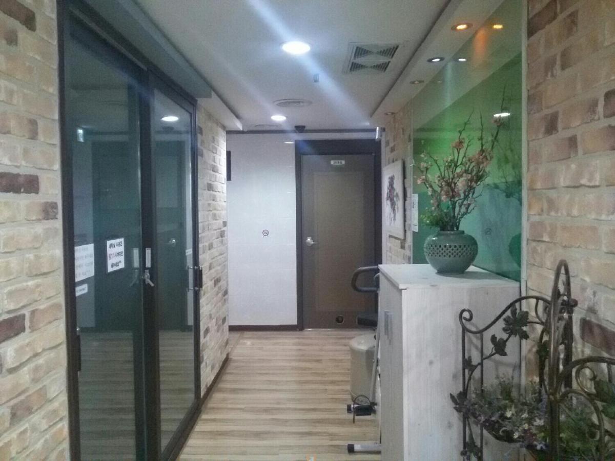 Hotel I Want Livingtel à Yongin Extérieur photo